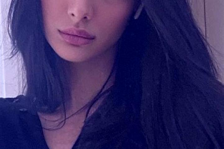 Addison, 39, a black dark-eyed middle eastern companion based in Menucourt. Offering Deep French Kissing, Fetish, Massage, Dinner Date. Available for incall ...