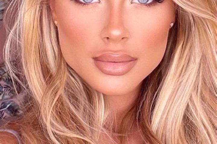 Addison, 39, a blonde blue-eyed latina companion based in Los Angeles. Offering Deep French Kissing, GFE, Striptease. Available for incall and outcall, overn...