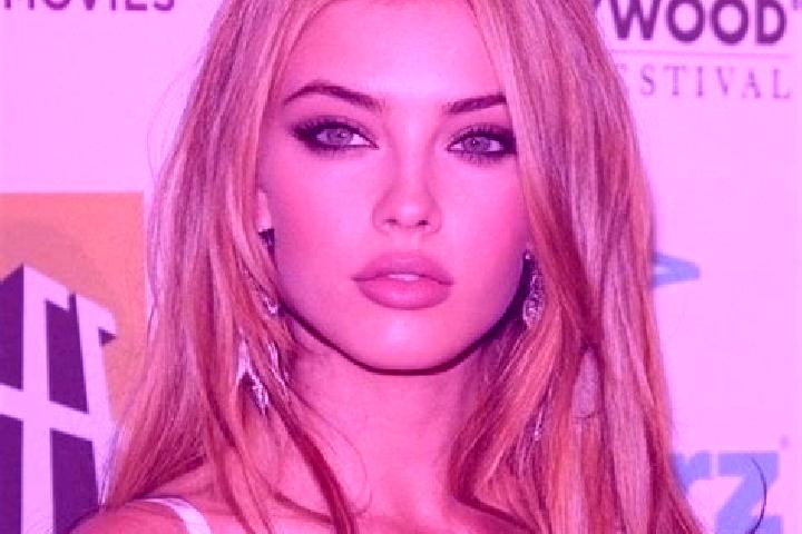 Addison, 39, a blonde hazel-eyed middle eastern companion based in Urvis de Beius. Offering Overnight, CIM, Roleplay. Available for incall and outcall, overn...