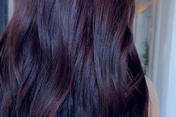 Addison, 39, a red brown-eyed european companion based in Freden. Offering Fetish, Striptease, 69. Available for incall and outcall, day and evening dates.