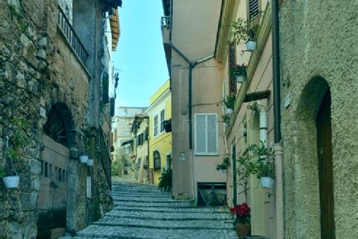 Addison, 39 — Escort in Priverno, Italy