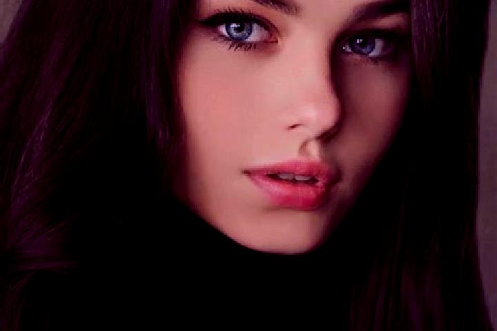 Alice, 20, a brunette grey-eyed slavic companion based in Buironfosse. Offering Dinner Date, Erotic Massage, Deep French Kissing. Available for incall and ou...