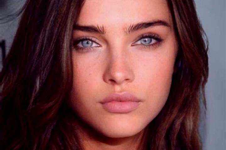 Alice, 20, a chestnut green-eyed caucasian companion based in Spezet. Offering Prostate Massage, Domination, Girlfriend Experience, GFE. Available for incall...