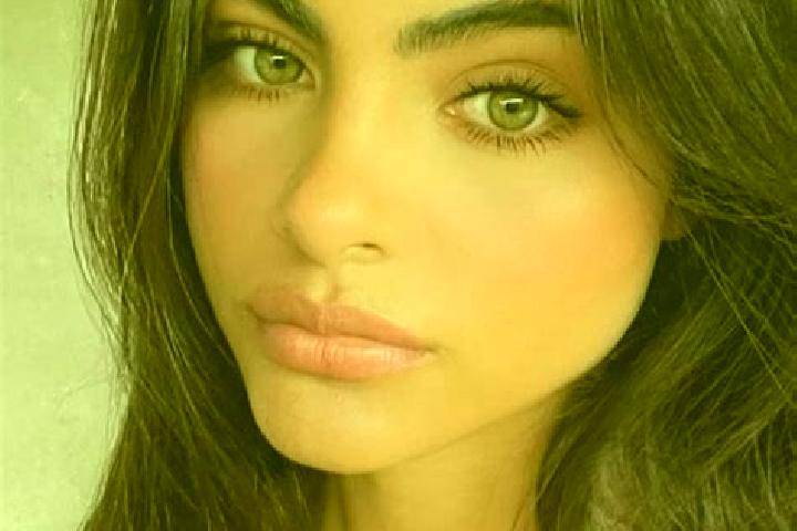 Alice, 20, a chestnut grey-eyed indian companion based in Kotzen. Offering Domination, Deep French Kissing, 69, Erotic Massage, Massage. Available for incall...