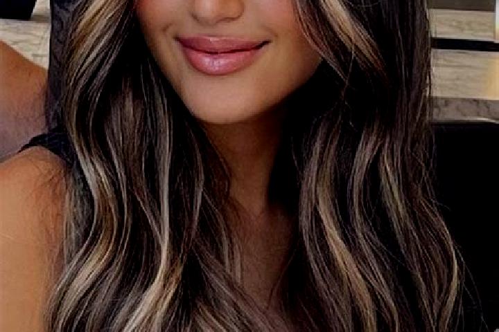 Alice, 20, a dark blonde brown-eyed caucasian companion based in Santeny. Offering A-Level, Couples, Travel Companion. Available for incall and outcall, over...