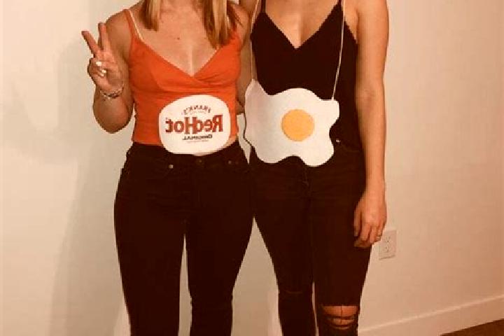 Alice, 20, a red grey-eyed mixed companion based in Mainbernheim. Offering Erotic Massage, Party Girl, Duos. Available for incall and outcall, day and evenin...