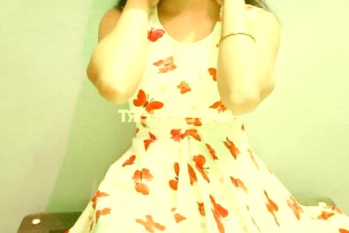 Alice, 20 — Escort in Deoria, India