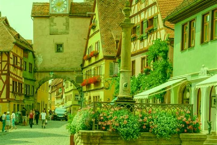Alice, 20 — Escort in Puettlingen, Germany