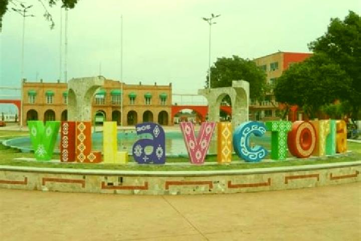Alice, 20 — Escort in Sitio Ejido, Mexico