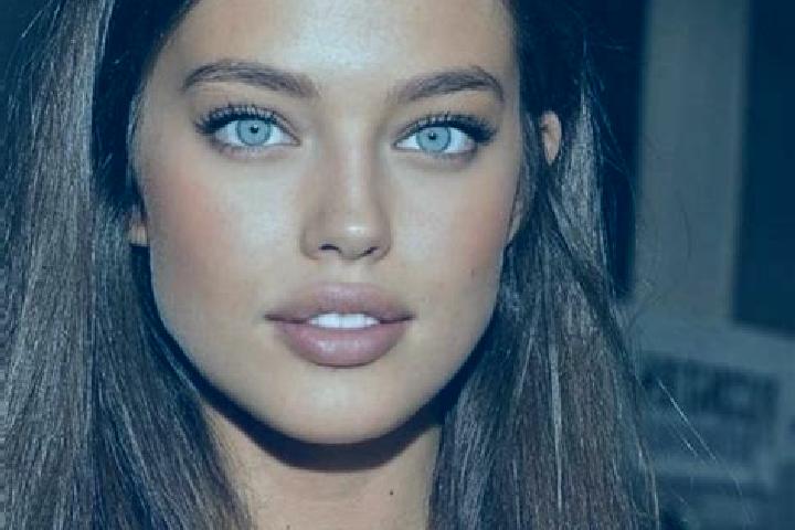 Alice, 21, a chestnut dark-eyed caucasian companion based in Montague. Offering Travel Companion, 69, BDSM. Available for incall and outcall, overnight booki...