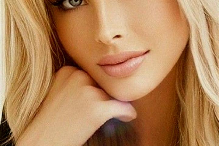 Alice, 21, a dark blonde blue-eyed caucasian companion based in Khylkivka. Offering Duos, Erotic Massage, Tantra, Dinner Date, Roleplay. Available for incall...