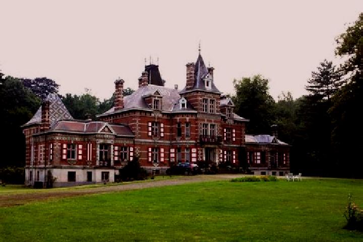 Alice, 21 — Escort in Heist-op-den-Berg, Belgium