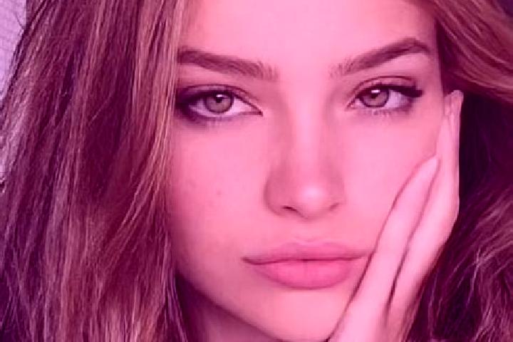 Alice, 22, a dark blonde hazel-eyed ebony companion based in Ujmisht. Offering Dinner Date, CIM, OWO, Party Girl. Available for incall and outcall, overnight...