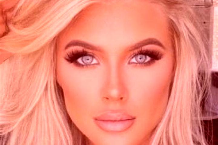 Alice, 22, a platinum blonde dark-eyed mixed companion based in Yabian. Offering GFE, Domination, Overnight, Dinner Date. Available for incall and outcall, d...
