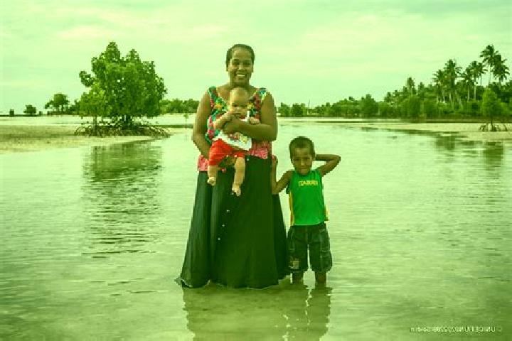 Alice, 22 — Escort in Abarao Village, Kiribati