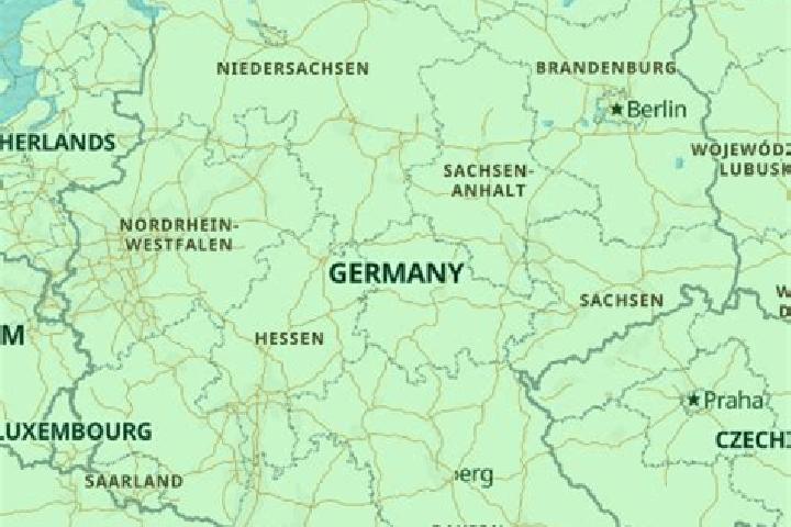 Alice, 22 — Escort in Jeber-Bergfrieden, Germany