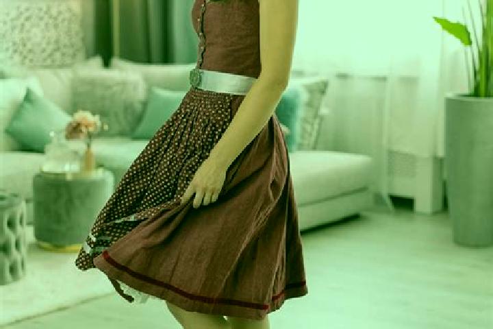 Alice, 22 — Escort in Meiningen, Germany