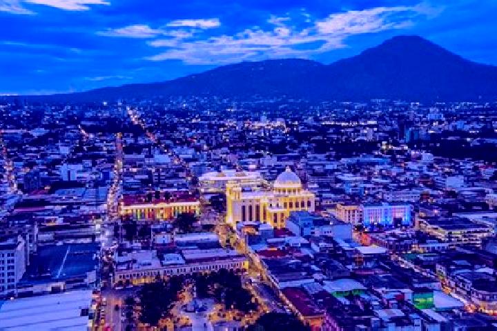 Alice, 22 — Escort in San Salvador, Philippines