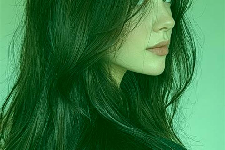 Alice, 23, a auburn brown-eyed caribbean companion based in Malogoszcz. Offering GFE, CIM, Tantra. Available for incall and outcall, overnight bookings avail...