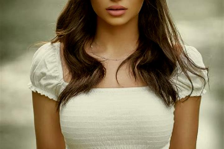 Alice, 23, a brunette brown-eyed mediterranean companion based in Castroreale. Offering BDSM, Striptease, Girlfriend Experience. Available for incall and out...