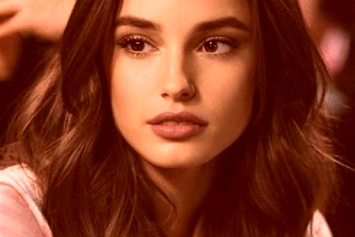 Alice, 23, a brunette brown-eyed slavic companion based in Poloni. Offering Striptease, Deep French Kissing. Available for incall and outcall, day and evenin...
