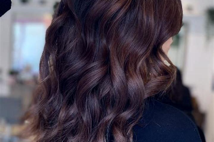 Alice, 23, a chestnut brown-eyed european companion based in Lugo. Offering Striptease, Erotic Massage, Deep French Kissing, Domination. Available for incall...