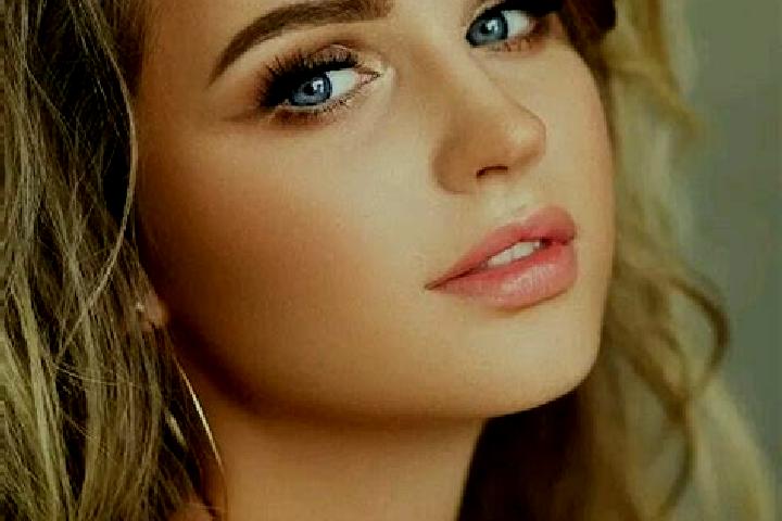 Alice, 23, a dark blonde blue-eyed mediterranean companion based in Tikrit. Offering Erotic Massage, Party Girl, Duos, Girlfriend Experience, Couples. Availa...