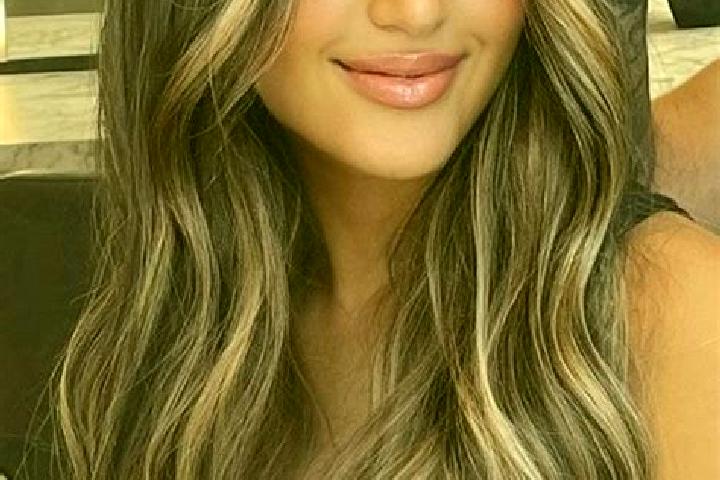 Alice, 23, a dark blonde brown-eyed middle eastern companion based in Moneghetti. Offering Dinner Date, Erotic Massage, Prostate Massage, Fetish. Available f...