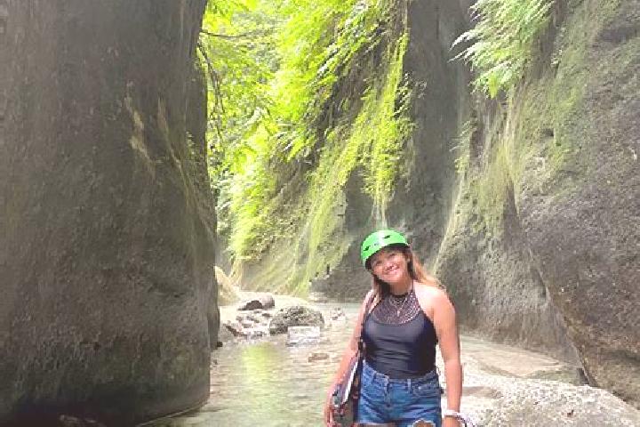 Alice, 23 — Escort in Asturias, Philippines