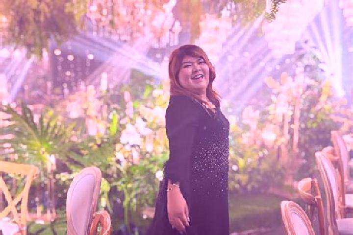 Alice, 23 — Escort in Awayan, Indonesia