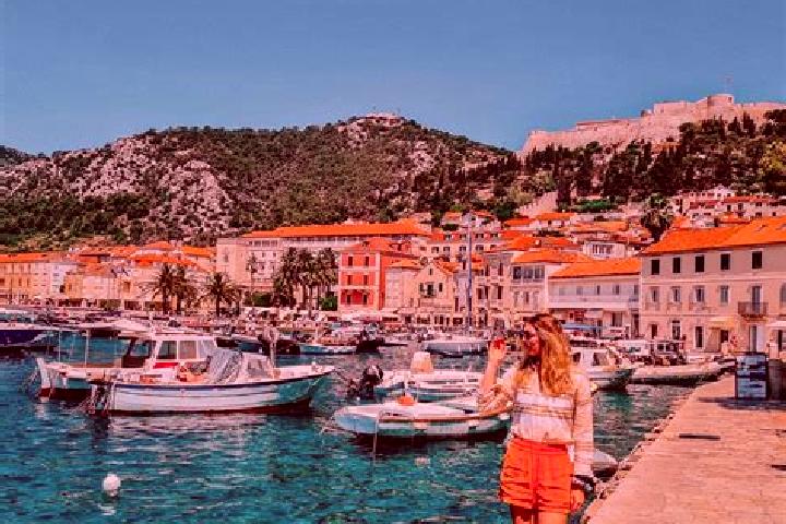 Alice, 23 — Escort in Hvar, Croatia