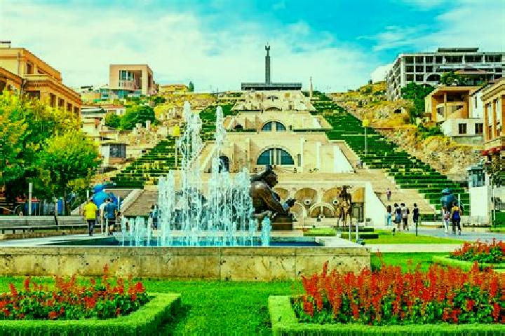 Alice, 23 — Escort in Noratus, Armenia