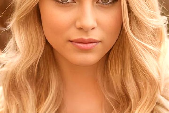Alice, 24, a blonde green-eyed mediterranean companion based in Tuin. Offering Deep French Kissing, A-Level, Erotic Massage, Overnight. Available for incall ...