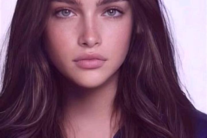 Alice, 24, a brunette blue-eyed latina companion based in Le Landeron. Offering A-Level, Duos, Massage. Available for incall and outcall, overnight bookings ...