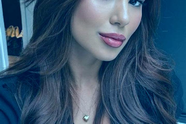 Alice, 24, a chestnut brown-eyed latina companion based in Howland Center. Offering Erotic Massage, 69, OWO, Overnight. Available for incall and outcall, day...