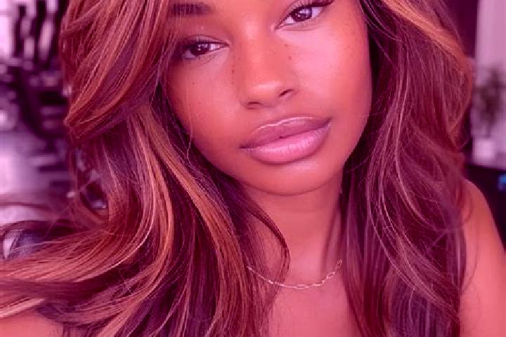 Alice, 24, a dark blonde brown-eyed ebony companion based in Santo Angelo. Offering Tantra, Deep French Kissing, CIM. Available for incall and outcall, overn...