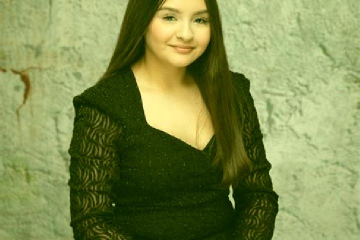 Alice, 24 — Escort in Barron, United States