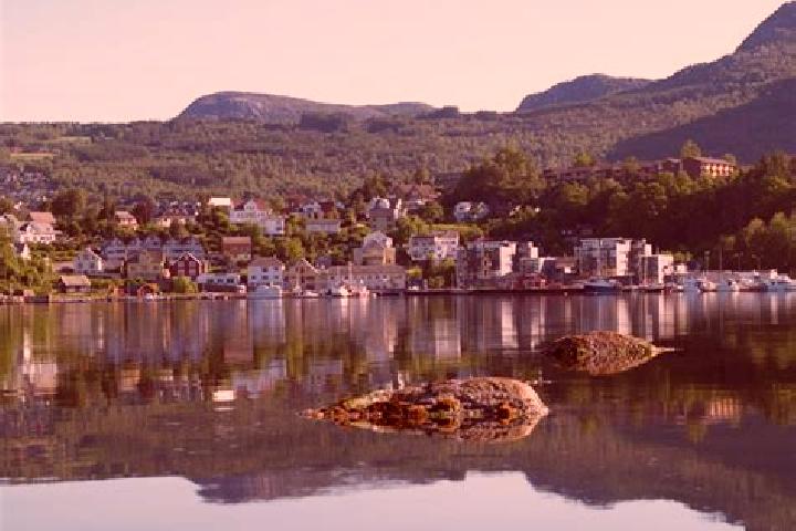Alice, 24 — Escort in Jorpeland, Norway