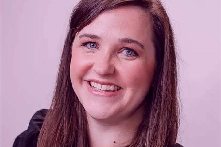 Alice, 24 — Escort in North Adams, United States