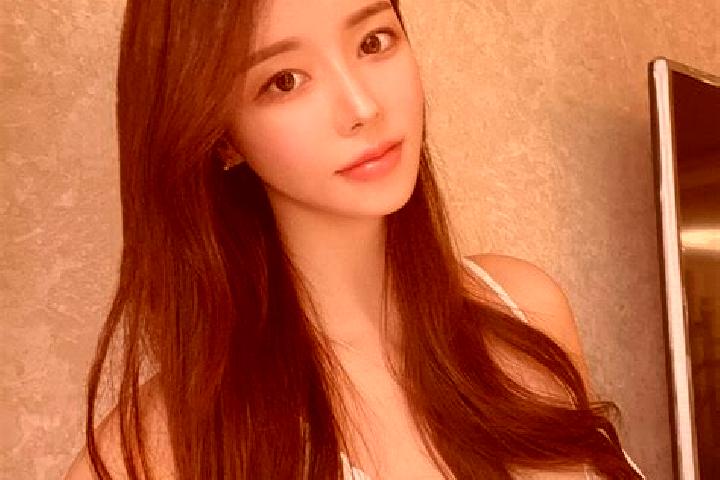 Alice, 24 — Escort in Qianquan, China