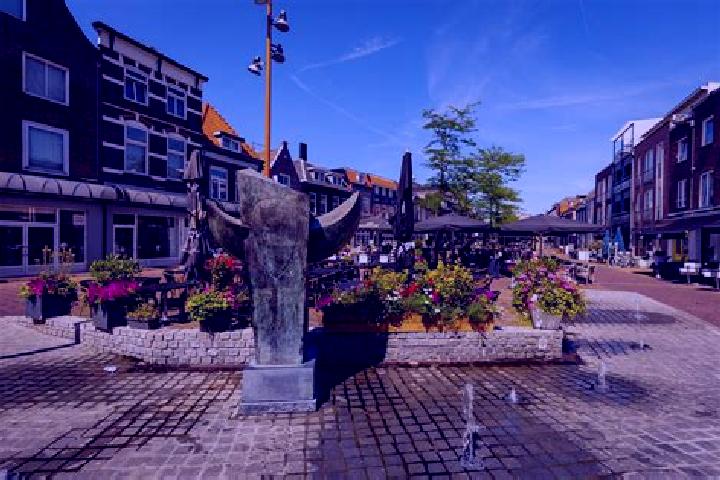 Alice, 24 — Escort in Tiel, Netherlands