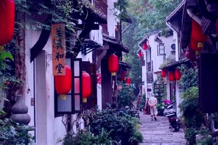 Alice, 24 — Escort in Xiaohe, China