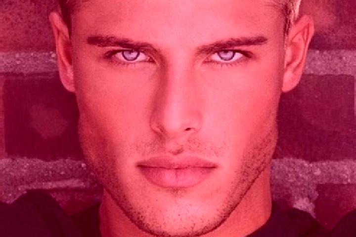 Alice, 25, a blonde dark-eyed caucasian companion based in Yolmeh Salian. Offering Girlfriend Experience, Dinner Date, Deep French Kissing. Available for inc...