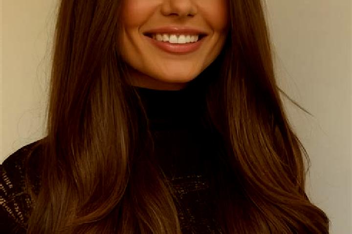 Alice, 25, a brunette dark-eyed mixed companion based in Oxford Heights. Offering Fetish, Tantra, Travel Companion. Available for incall and outcall, day and...