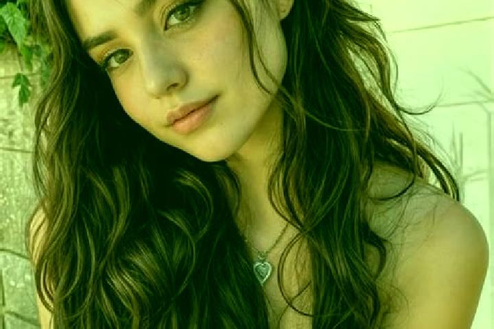 Alice, 25, a brunette hazel-eyed european companion based in Kagurazaka. Offering Domination, Overnight, Duos. Available for incall and outcall, day and even...