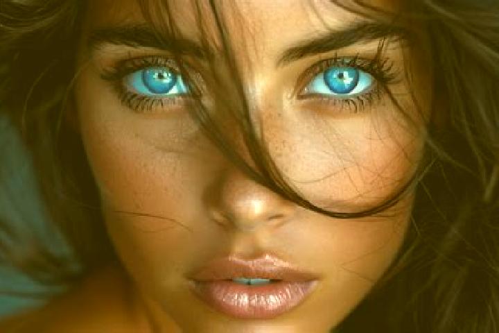 Alice, 25, a dark blonde blue-eyed middle eastern companion based in Virac. Offering 69, Fetish, GFE. Available for incall and outcall, day and evening dates.