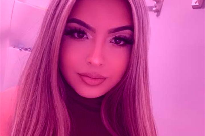 Alice, 25, a red blue-eyed mixed companion based in Ibarra. Offering Striptease, 69, Party Girl, Travel Companion, Fetish. Available for incall and outcall, ...