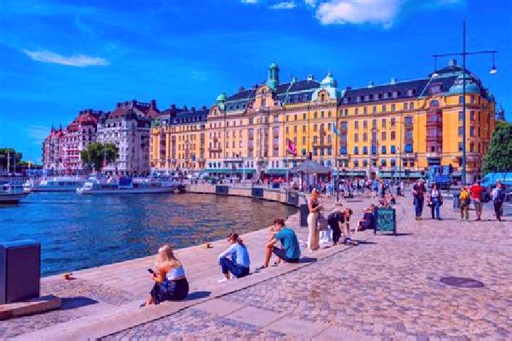 Alice, 25 — Escort in Askersund, Sweden