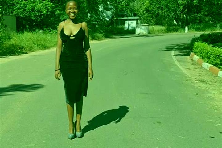 Alice, 25 — Escort in Bokaa, Botswana
