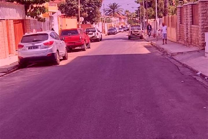 Alice, 25 — Escort in Maianga, Angola
